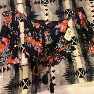 OFF THE SHOULDER BLOUSE!🤯😍 (W/ Matching mini skirt!)